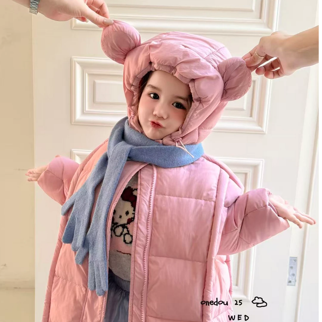 5865小耳朵中长款方格女童羽绒服