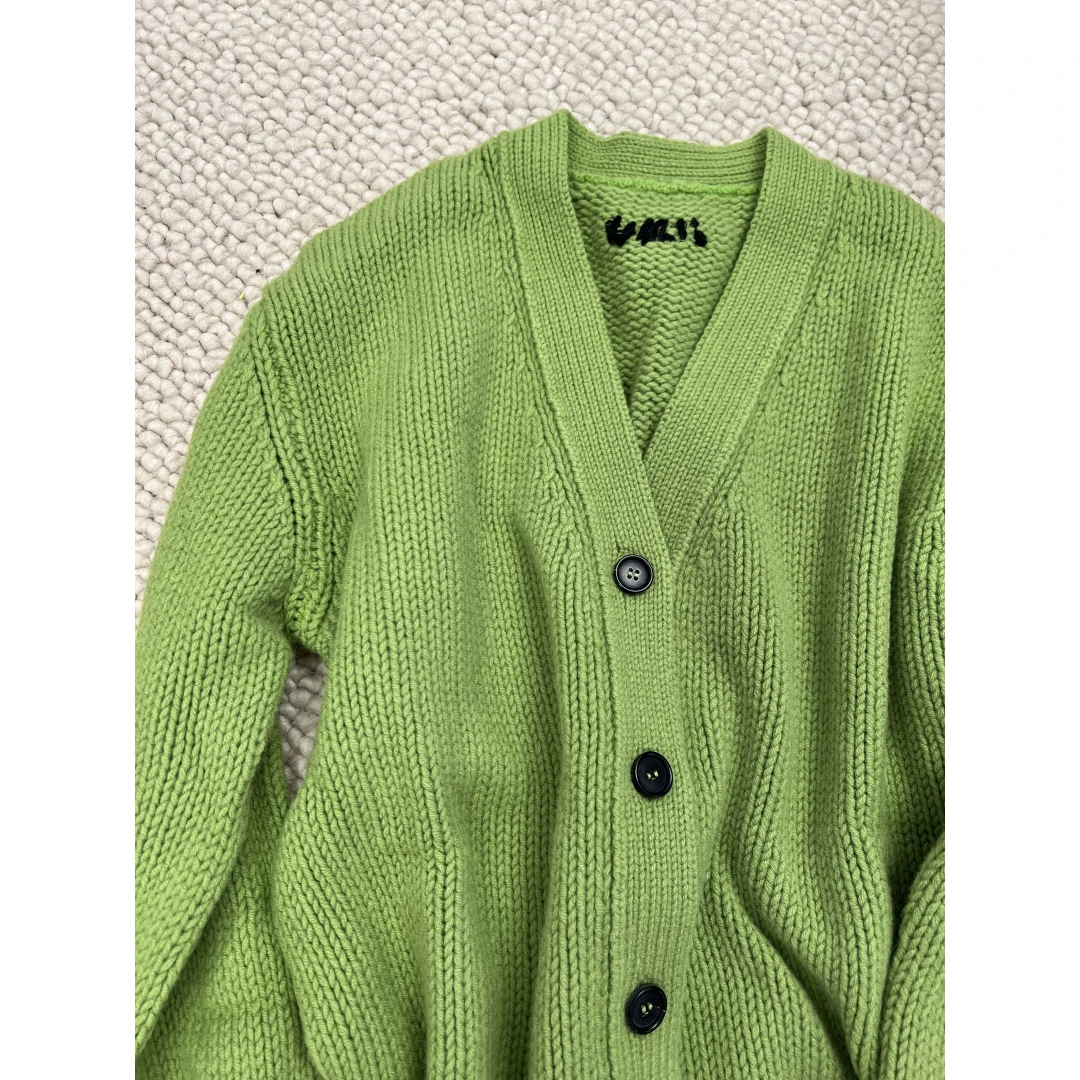 V领针织开衫 J23M0801