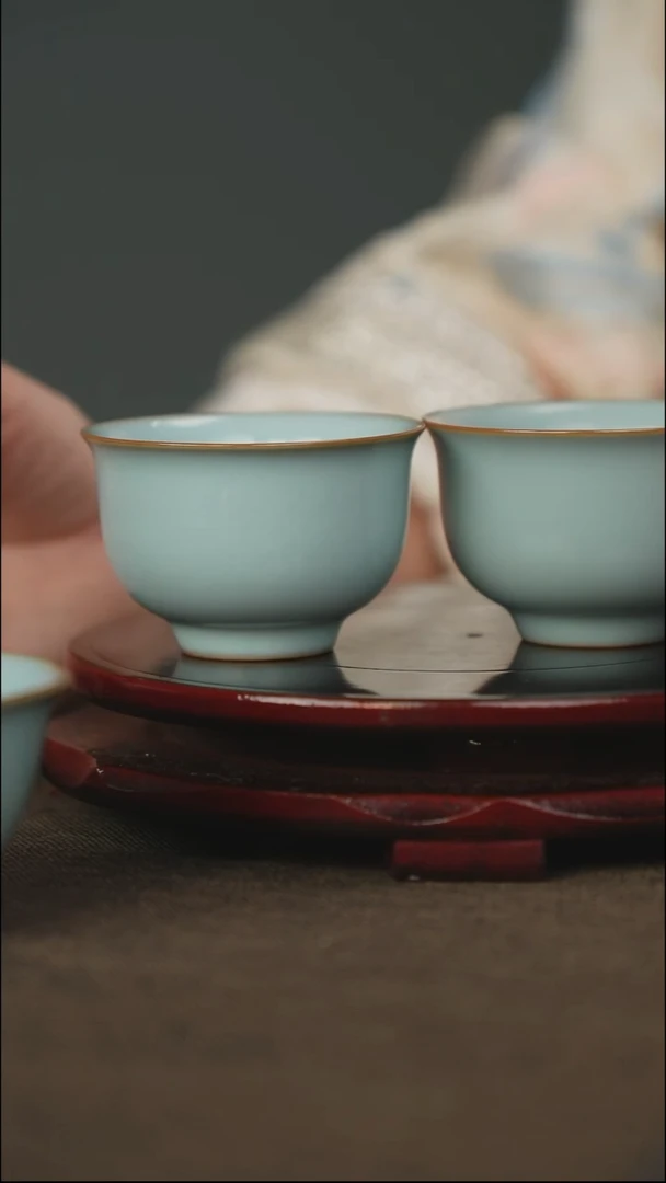 压手杯 带底款 颜色随机 单只