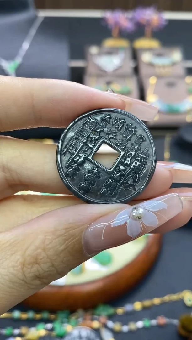 【闪购商品】翡翠颈饰未镶嵌净货15881