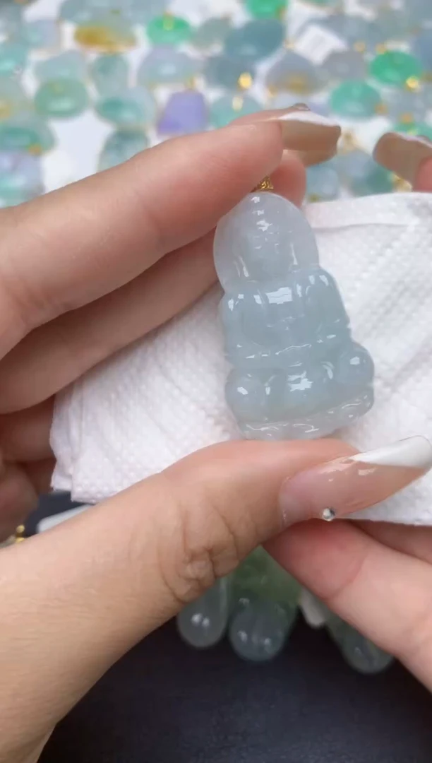 翡翠18K金镶嵌颈饰天然缅甸A货翡翠