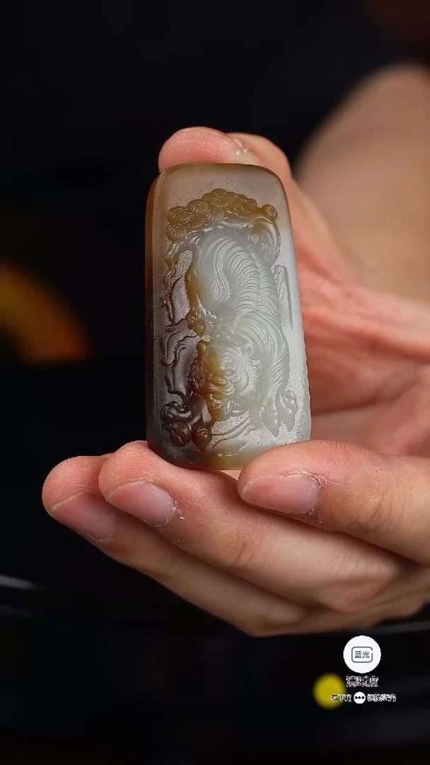 和田玉未镶嵌挂件024下山虎