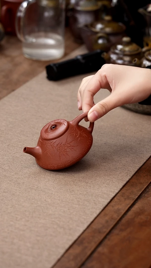 茶壶紫砂刻绘子冶石瓢