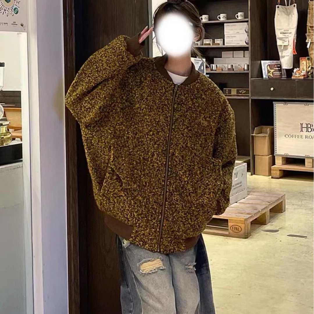 胖鹅张~美式复古字母刺绣毛毛撞色夹棉棒球服外套#7692