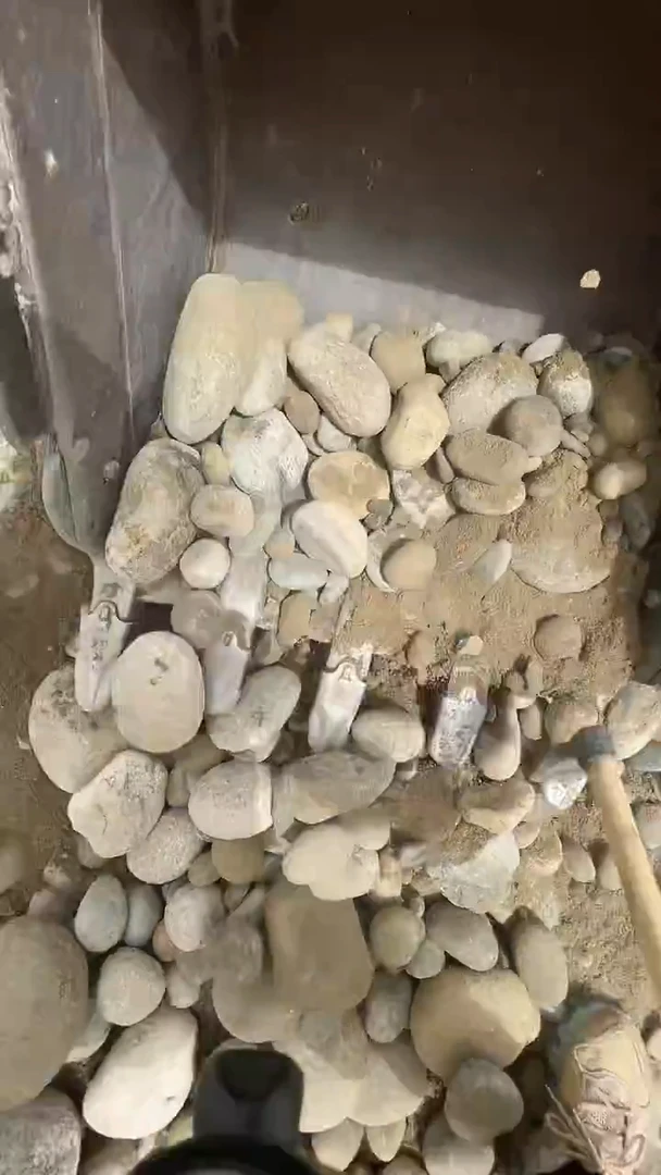 颈饰未镶嵌和田玉知*54