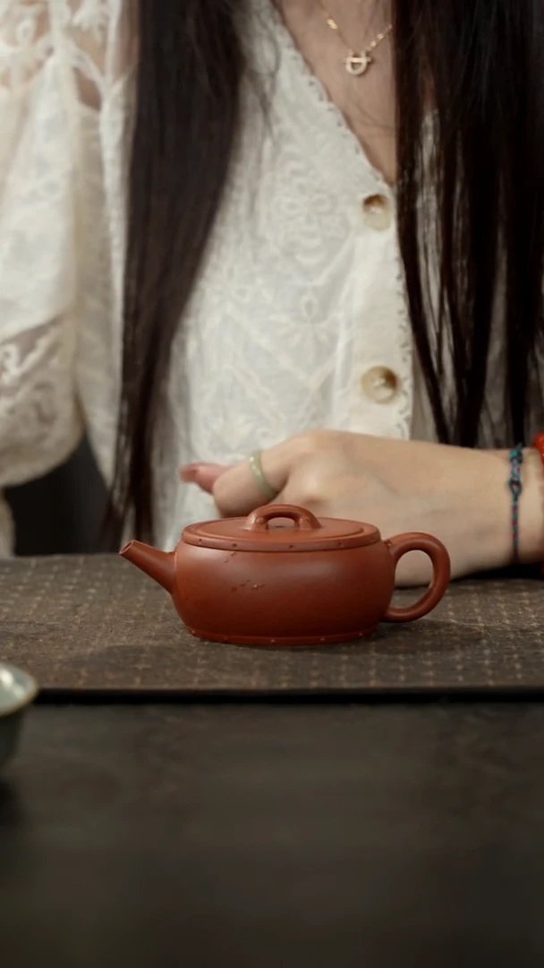 茶壶紫砂红降坡炮嘴八卦汉瓦120cc