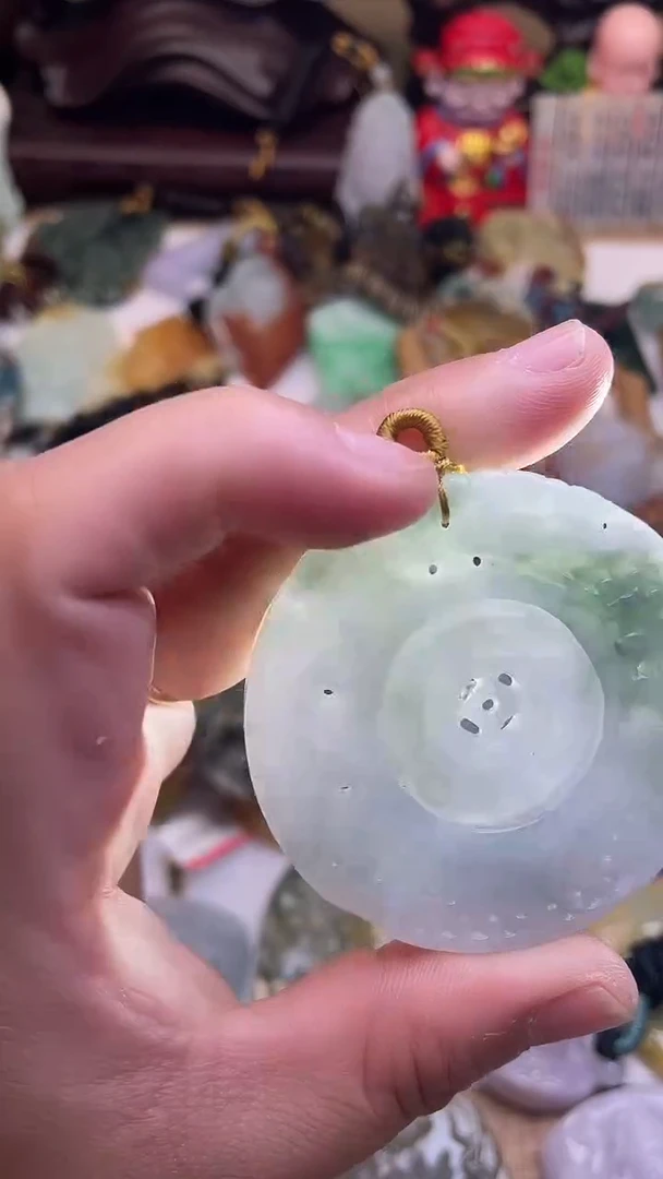 颈饰未镶嵌翡翠1
