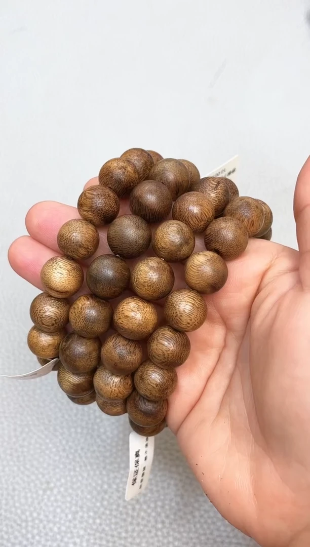 沉香手串棋楠命根子圆珠1.3单圈多样性发其一