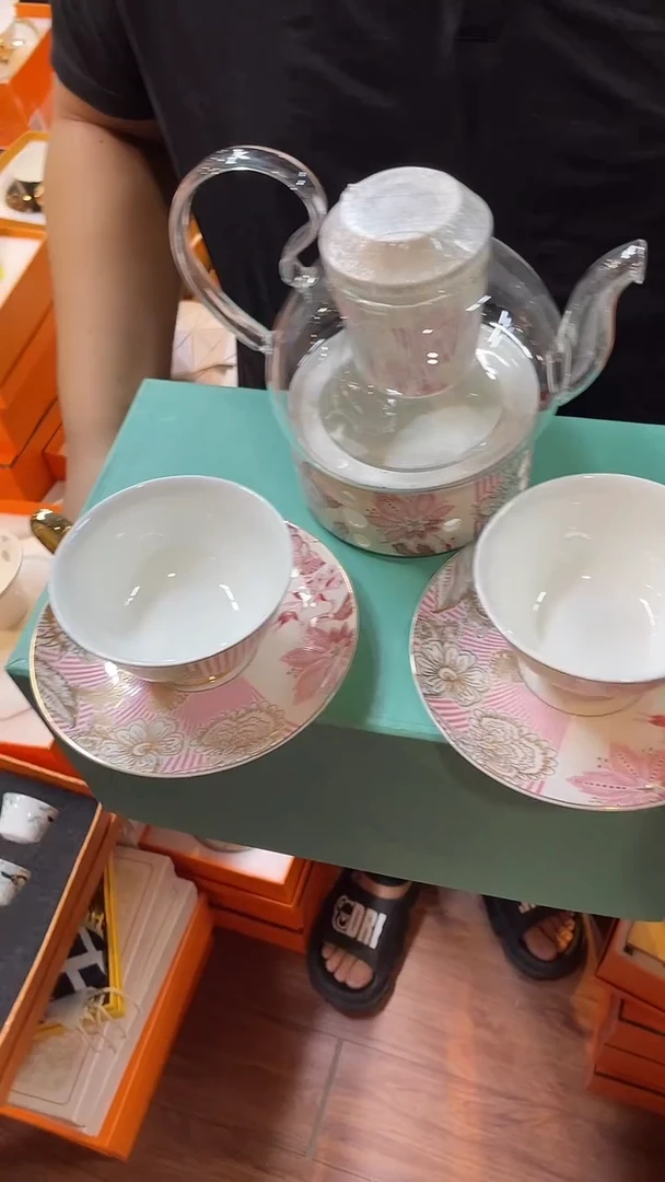 杯鸿辉家品牌瓷器，京东包邮！