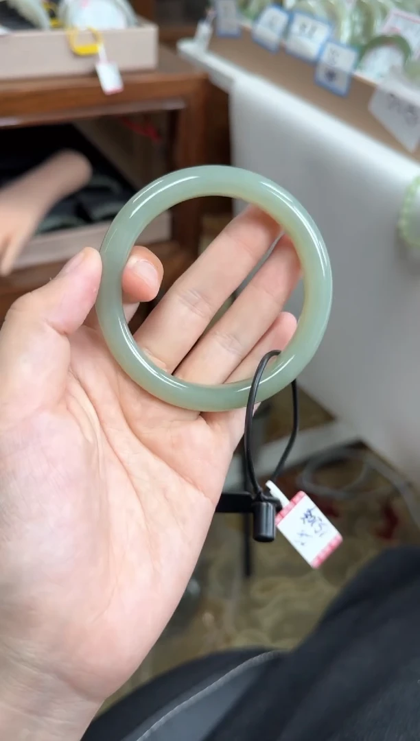 未镶嵌手镯和田玉58