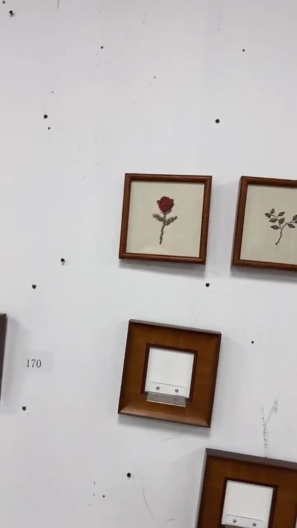 竖款玫瑰花   20*20