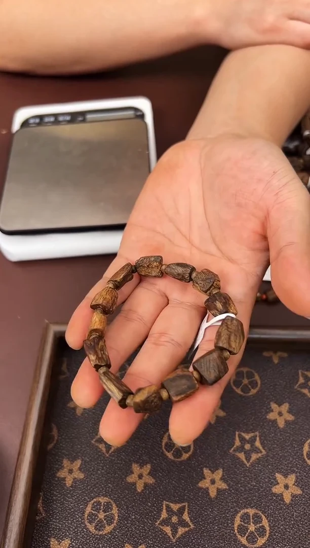 手串沉香47老惠安9.9沉随形10克 多样性发其一