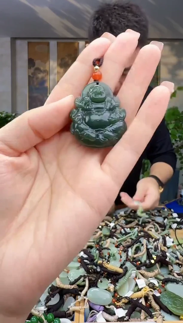 未镶嵌和田玉挂件拍一发一