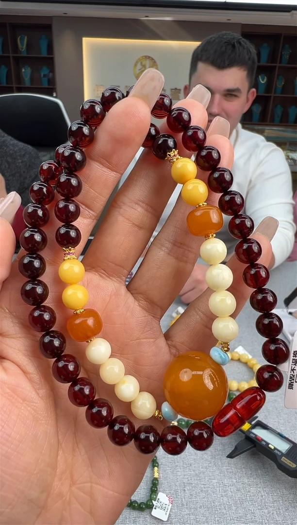 【闪购商品】琥珀颈饰未镶嵌30秒拍号