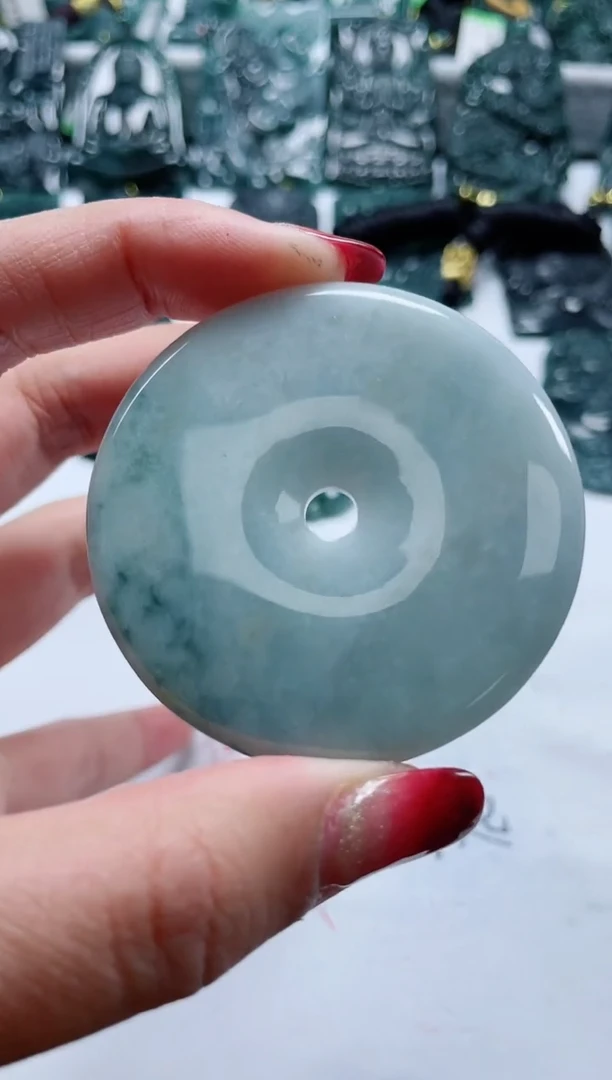 【闪购商品】翡翠颈饰未镶嵌