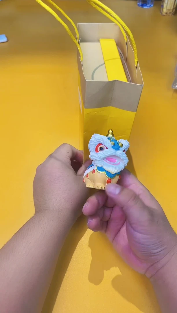 瓷片黄欧2