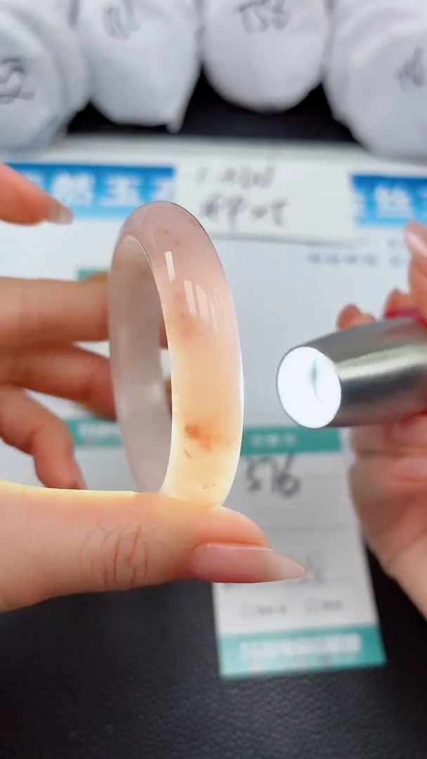 【闪购商品】石英质玉手镯未镶嵌376