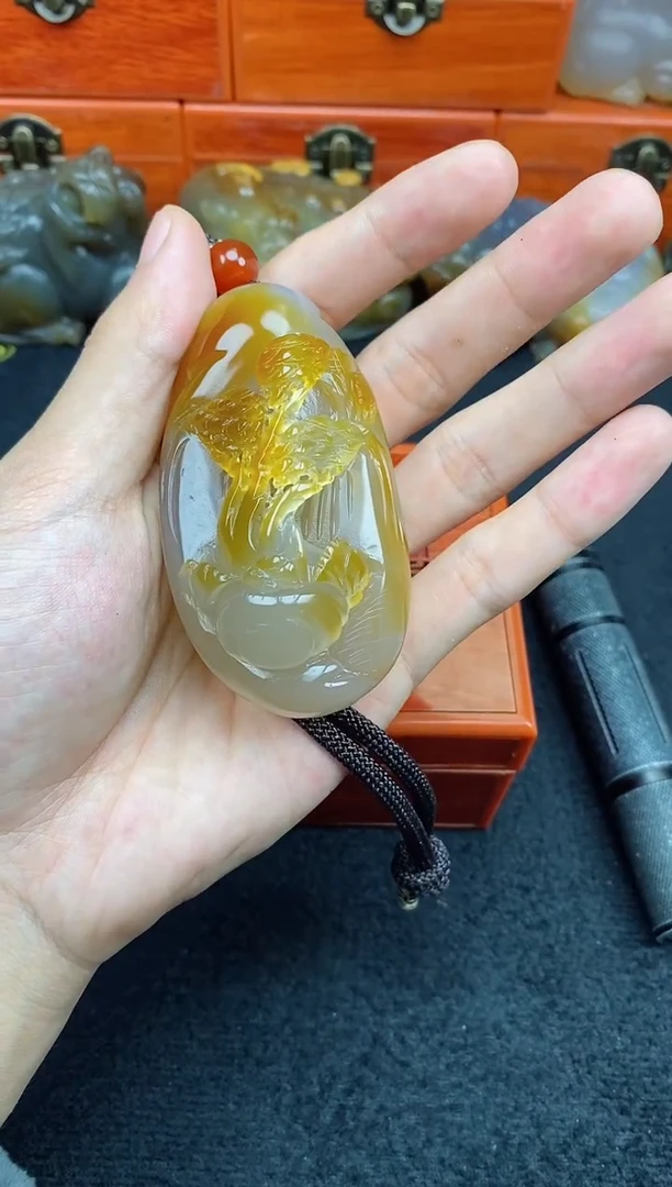 未镶嵌玛瑙/玉髓珠宝奇石西****荣0