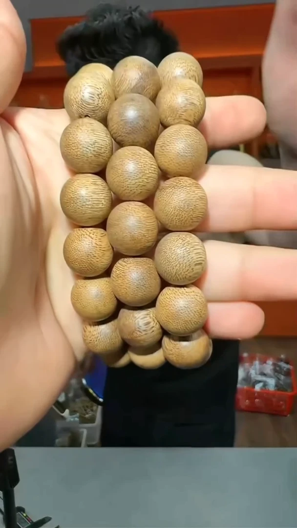 沉香手串90号单圈鸡母虫18g1.5多样性发一