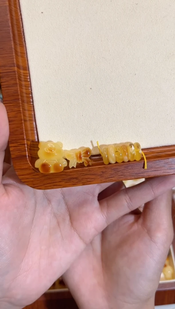 【闪购商品】蜜蜡裸石未镶嵌配件套装