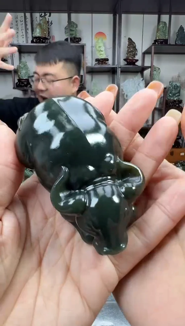 未镶嵌和田玉把件200