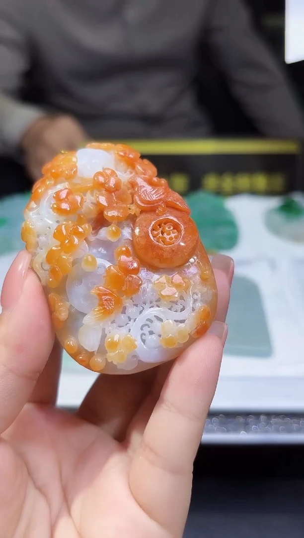 未镶嵌定制翡翠金****纷35/0925/C/花