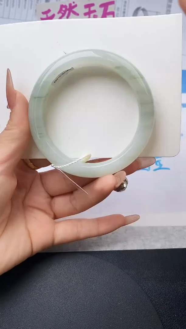 未镶嵌手镯石英质玉w263-PA56+