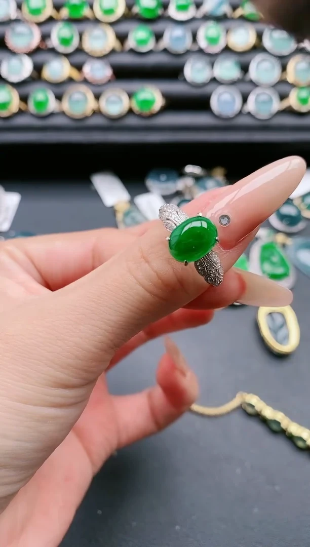 【闪购商品】翡翠戒指银S925镶嵌11111111