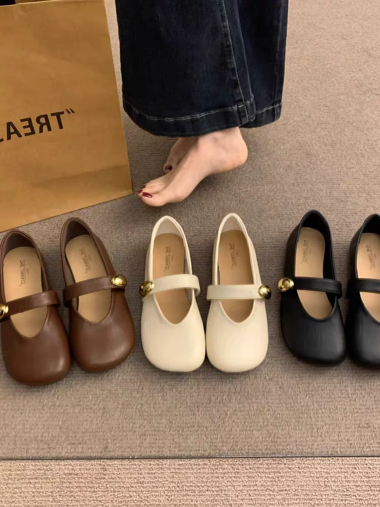 8008玛丽珍一字带平底单鞋女鞋子2025春夏新款软底豆豆小皮鞋