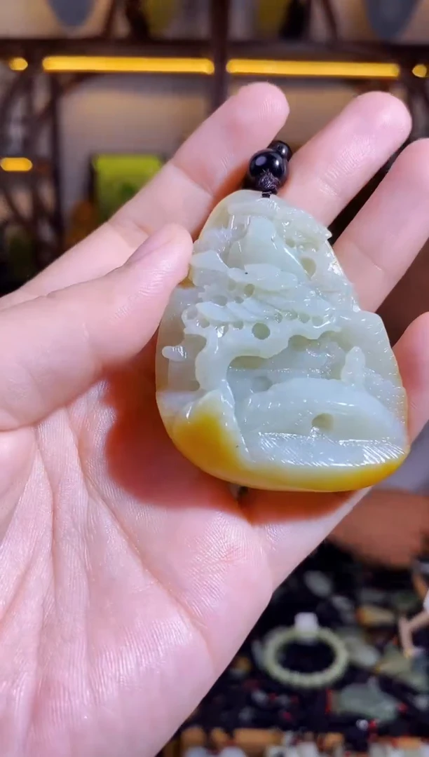 颈饰未镶嵌和田玉1