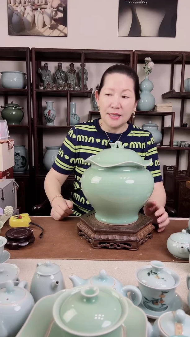 杯纯手工 梅青 如意荷叶盖罐