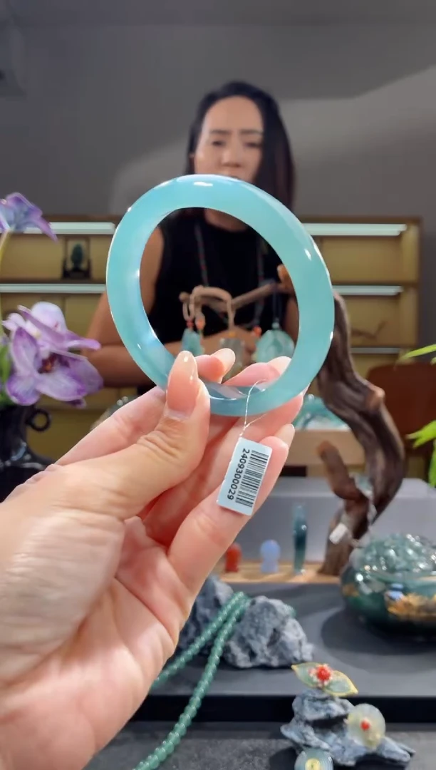 未镶嵌手镯翡翠56圈