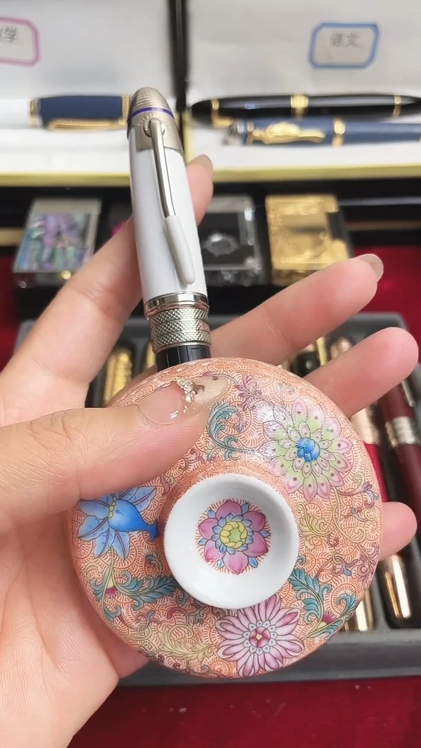 瓷片口*毛DGGDGHH77777