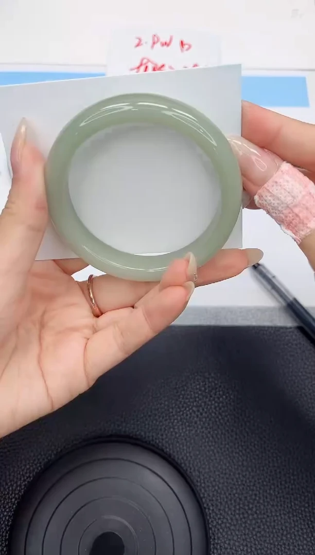 石英质玉手镯未镶嵌326-57.7