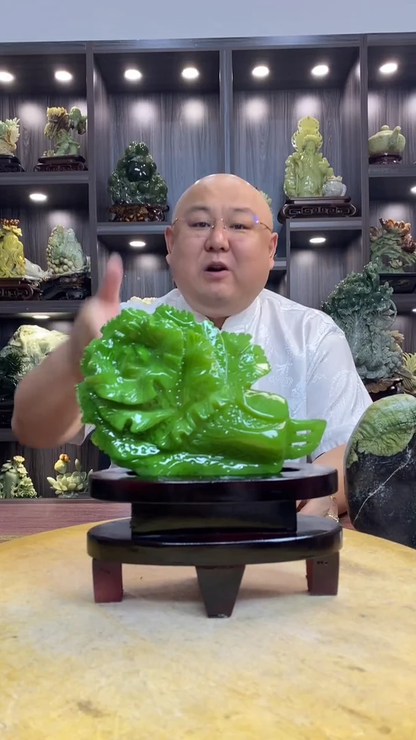 玉M****生玉岫岩料手工雕刻摆件居家装饰送礼一物一图