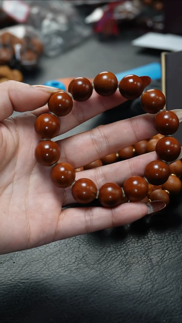 其他橄榄核_*辰橄榄核