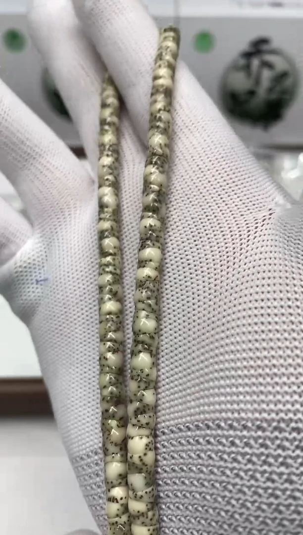 星月菩提手串228 小白蛇手持  6mm