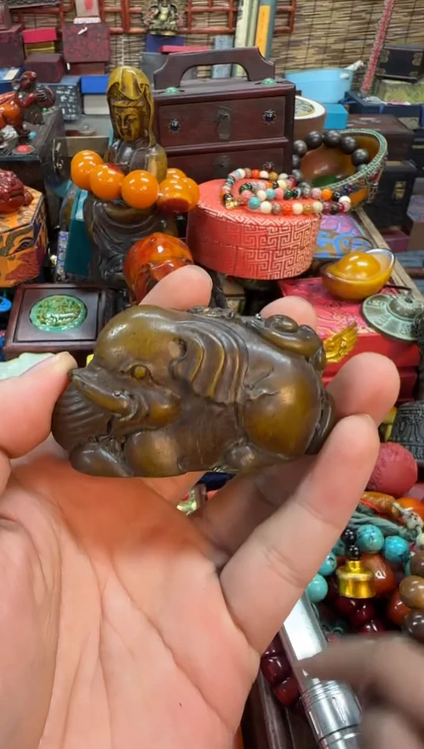 【闪购商品】蜜蜡裸石未镶嵌 推荐好物如图所示