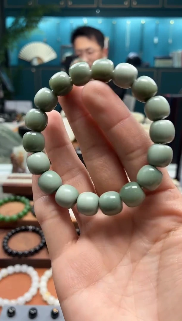 未镶嵌手串和田玉沙枣11*12