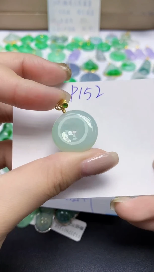 颈饰未镶嵌翡翠天然缅甸翡翠A货翡翠百元以上9元证书费自理