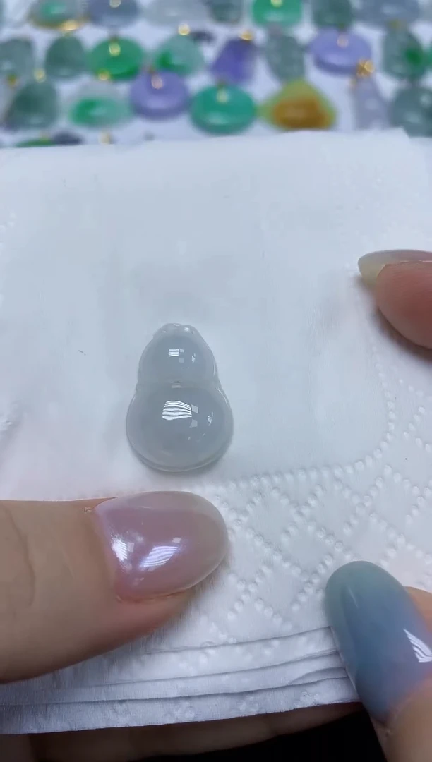 翡翠未镶嵌颈饰天然缅甸翡翠A货