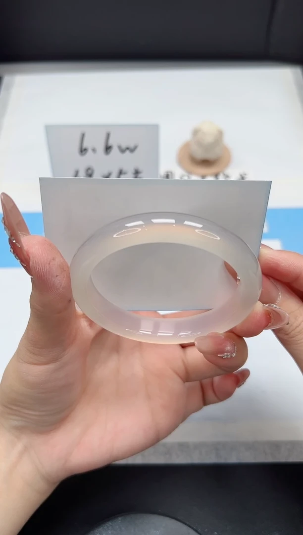 【闪购商品】石英质玉手镯未镶嵌180/荔枝58.8