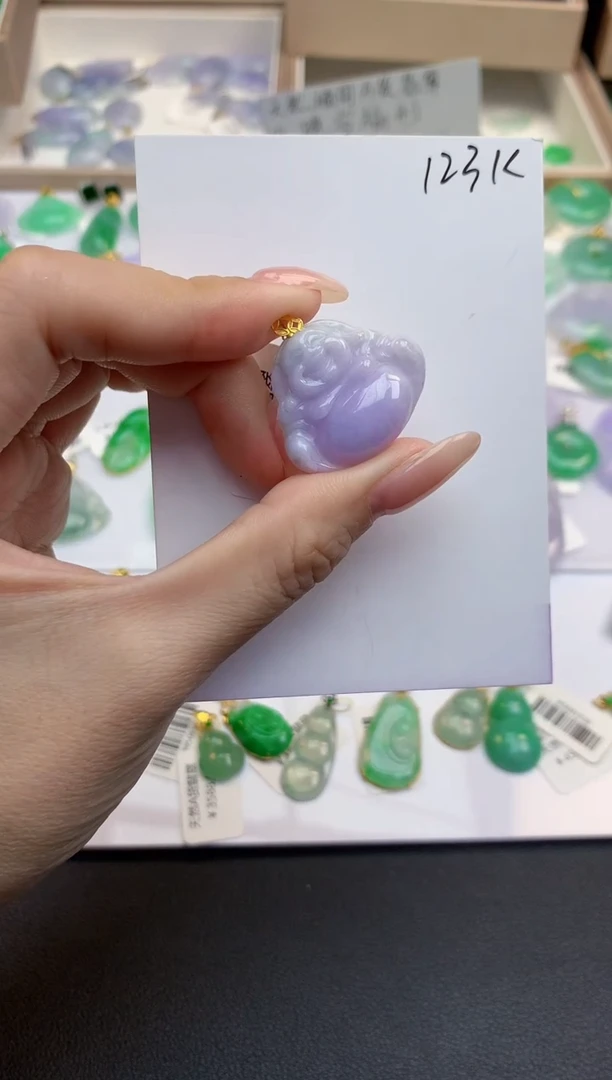 颈饰18K金镶嵌翡翠天然缅甸A货翡翠