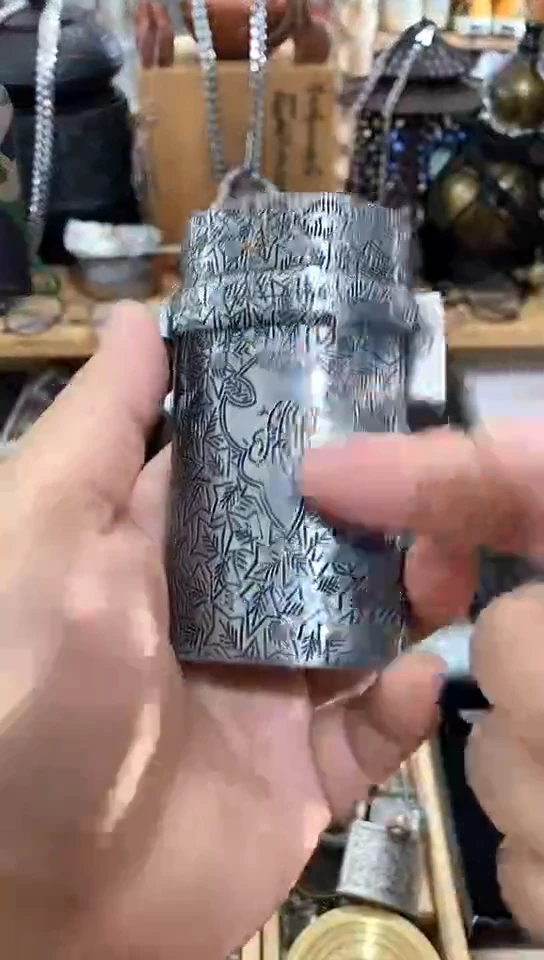 瓷片闪购商品  如图所示