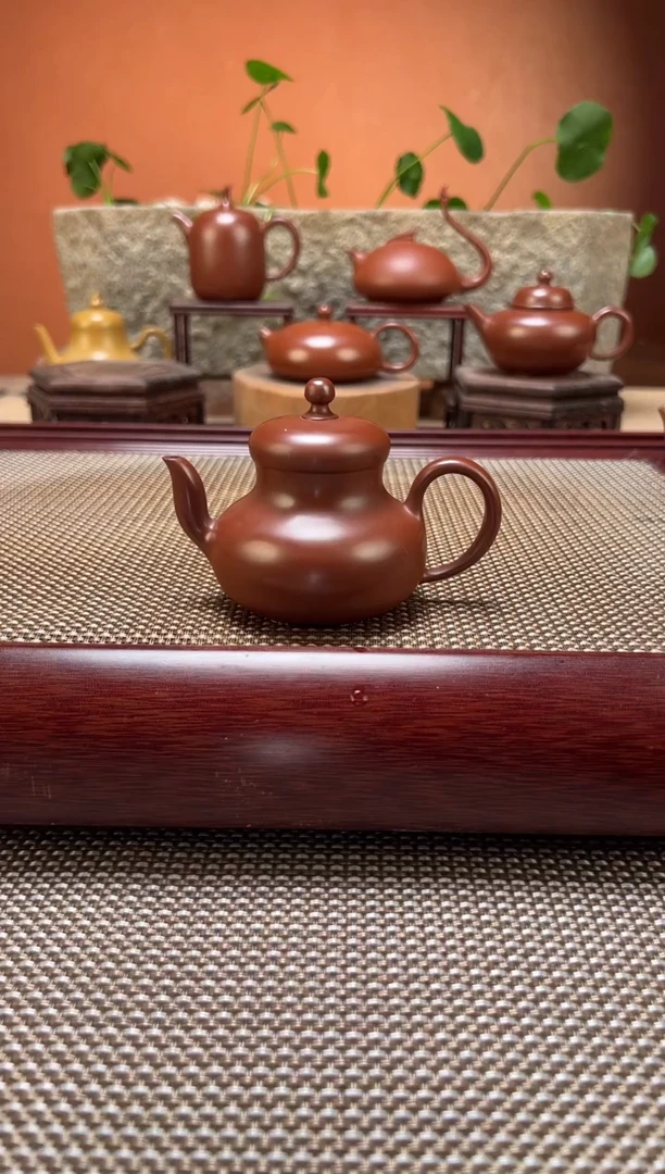 茶壶紫砂章老陈腐老朱泥 思婷壶 纯手制