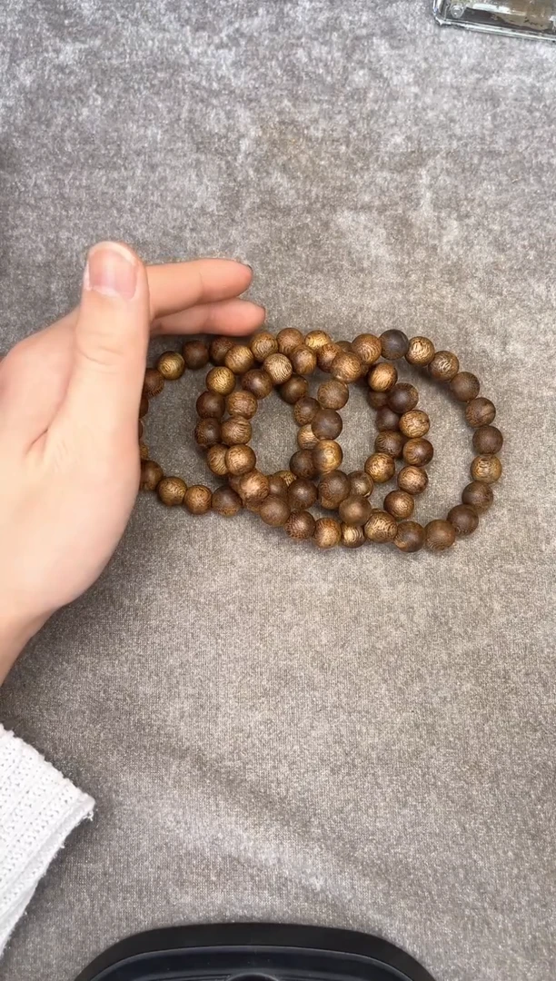 【闪购商品】沉香手串107号乌身圆叶多样性发货1条