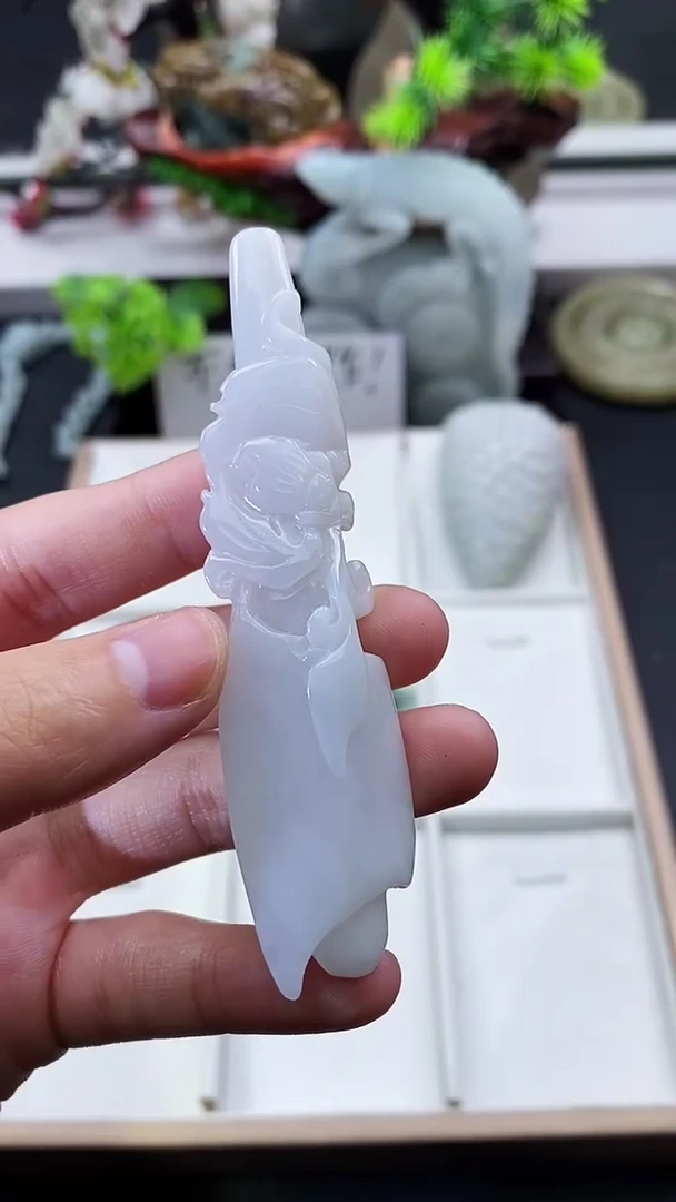 颈饰未镶嵌翡翠天然缅甸A货翡翠