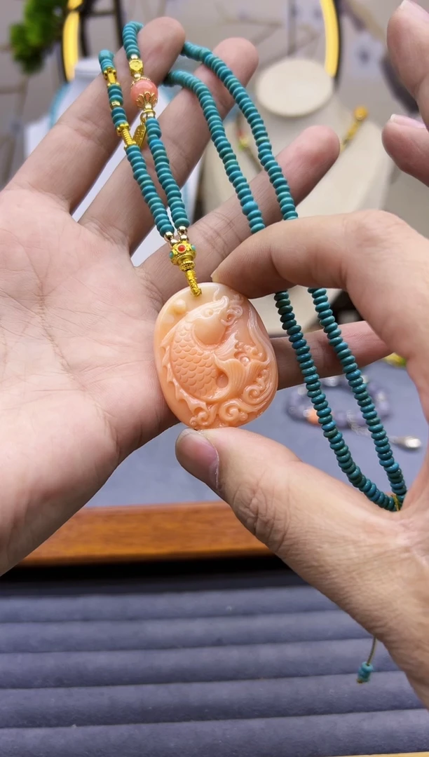 【闪购商品】玛瑙/玉髓颈饰14K金镶嵌X307```````