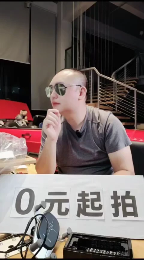 磁性款无线充气泵TM-55