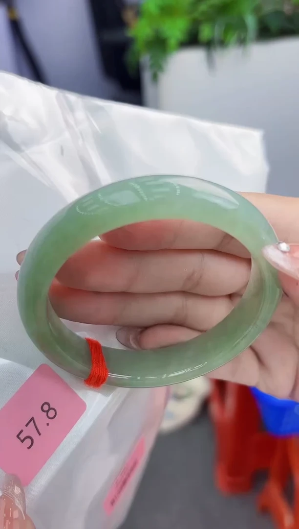 【闪购商品】翡翠手镯未镶嵌翡翠手镯